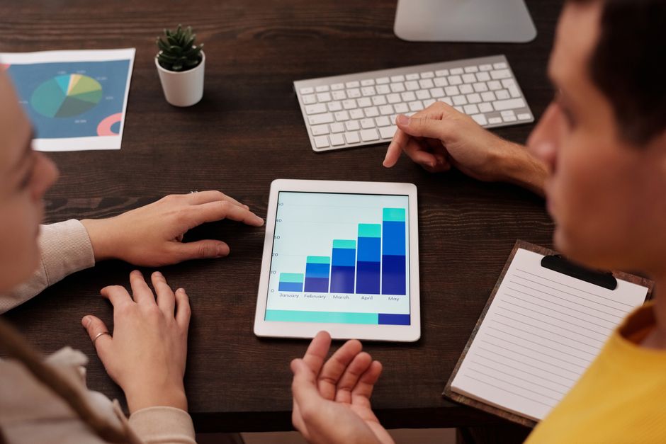 How Much Does SEO Cost in 2026? — ReStartWeb AI