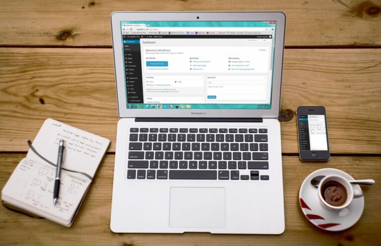 WordPress vs Webflow vs Wix for Business Sites — ReStartWeb AI