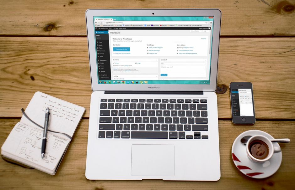 WordPress vs Webflow vs Wix for Business Sites — ReStartWeb AI