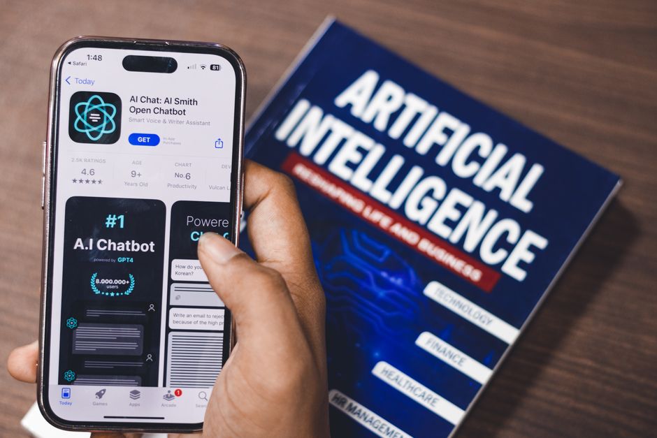 AI Chatbots for Business Websites: A 2026 Guide — ReStartWeb AI